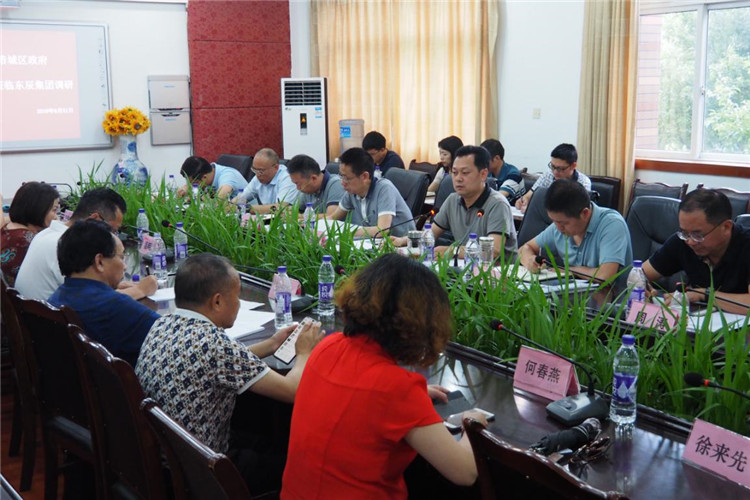 涪城区邓辉区长一行莅临华体hth登录入口集团视察调研12.jpg