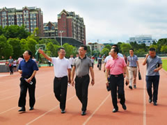 涪城区邓辉区长一行莅临华体hth登录入口集团视察调研
